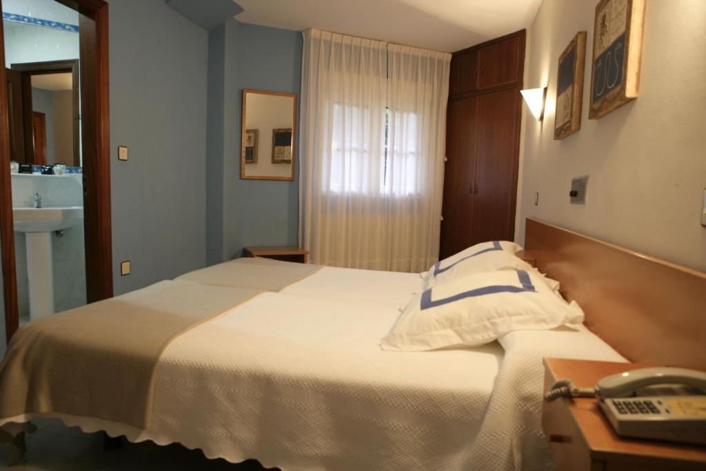 Hotel Azpiazu Кудільєро Екстер'єр фото